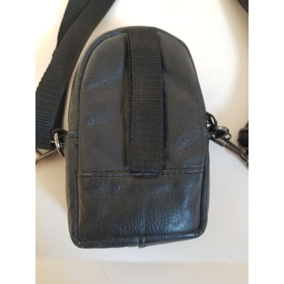Coast Black Camera Bag Case Crossbody Strap Small Nylon - Picture 3 of 6